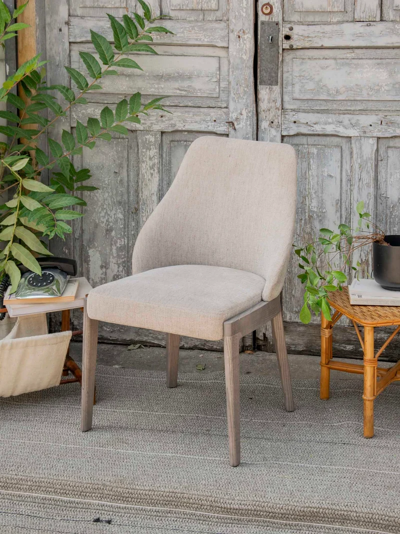 Jakob, le fauteuil moderne au design élégant N°1318