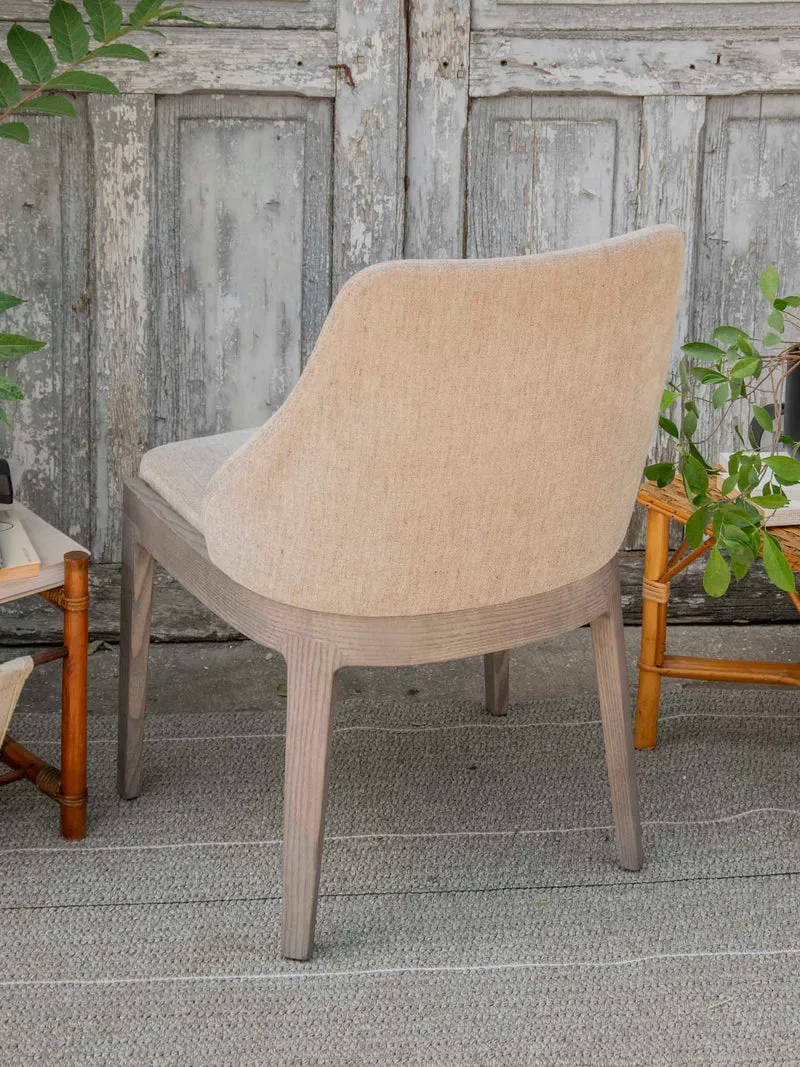 Jakob, le fauteuil moderne au design élégant N°1318