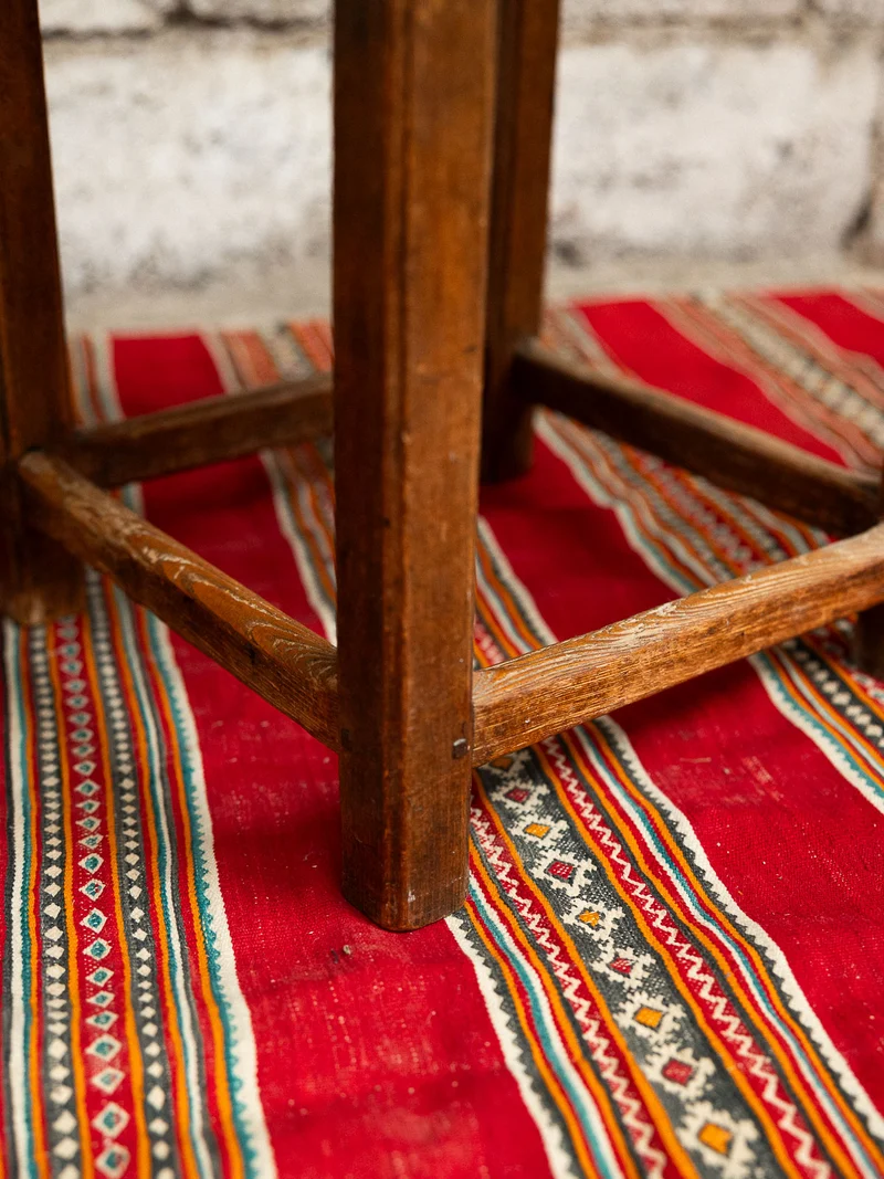 Regis, le tabouret cubique N°1478