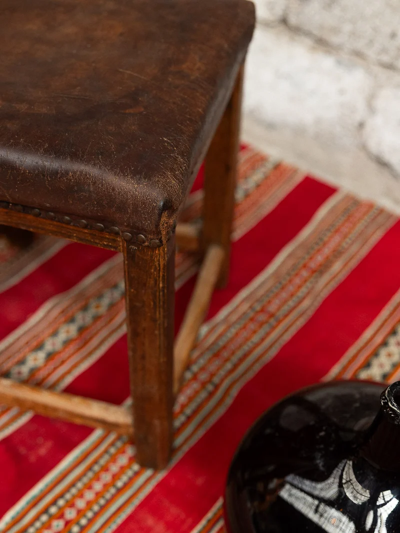 Regis, le tabouret cubique N°1478