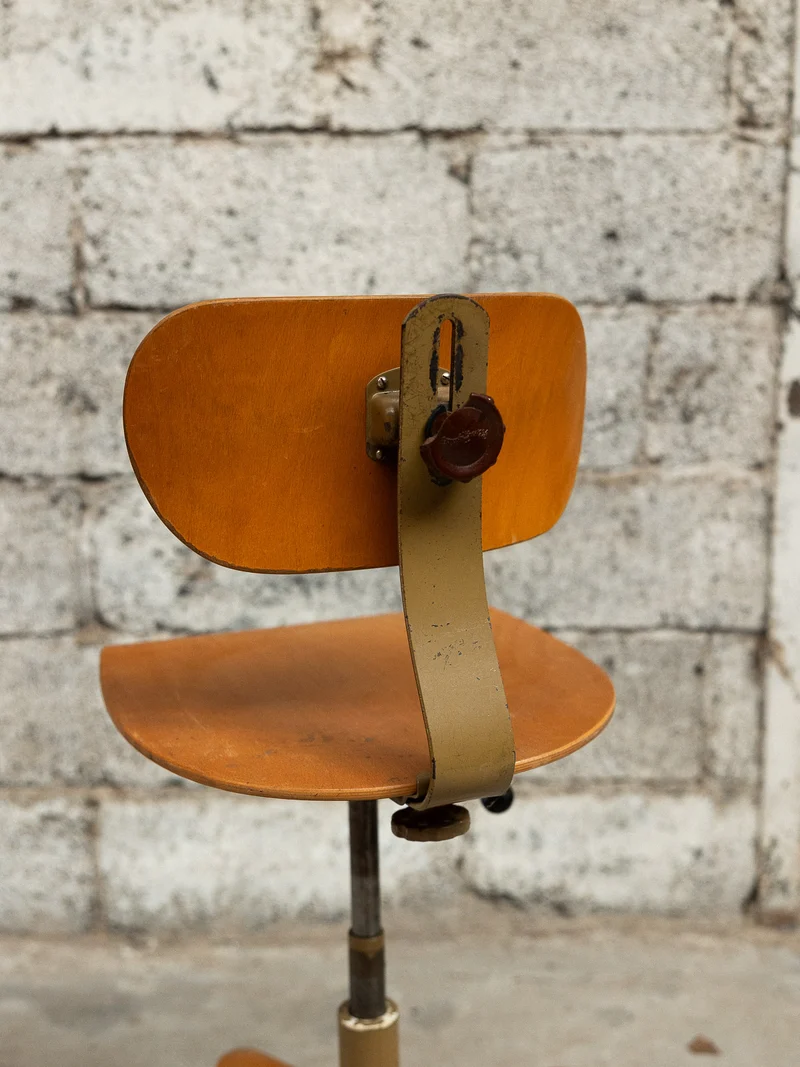 Alma, la chaise de bureau contemporaine N°1770