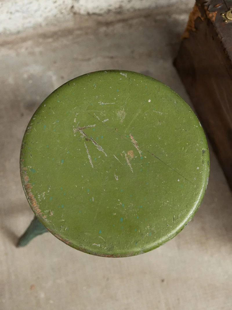 Axel, le tabouret au look vert N°718