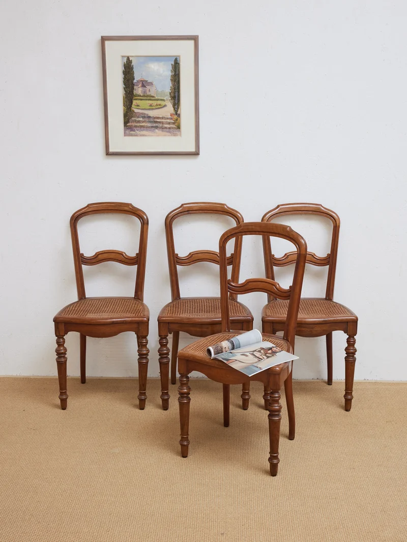 Claude, le lot de 4 chaises cannage N°1468