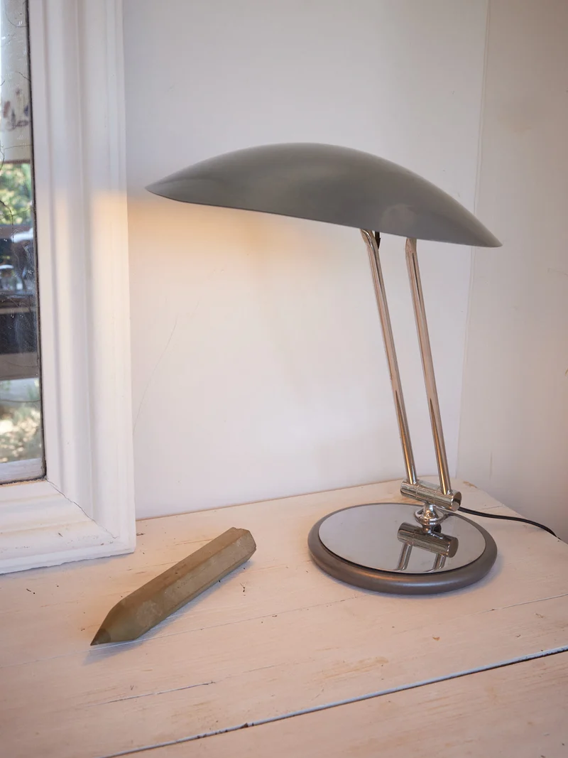 Julia, la lampe de bureau vintage N°993