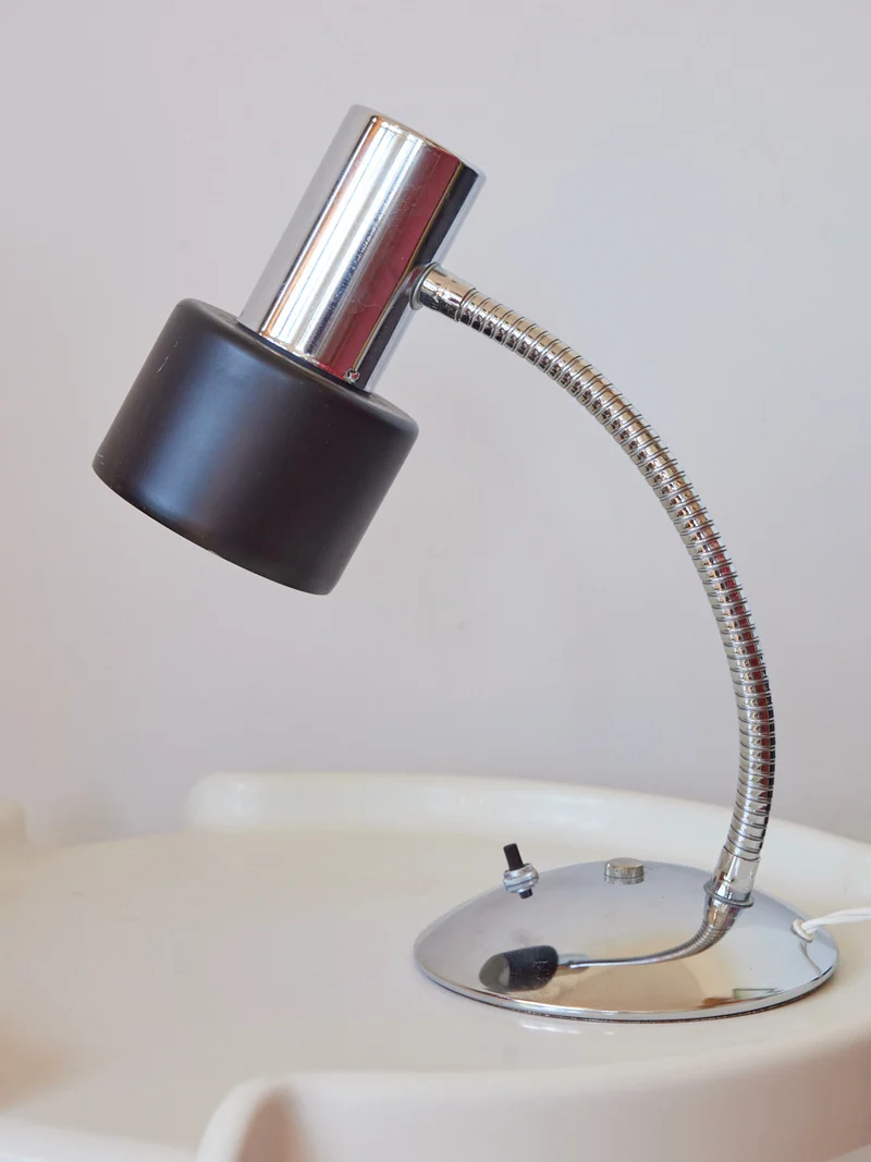 Julia, la lampe de bureau vintage N°995