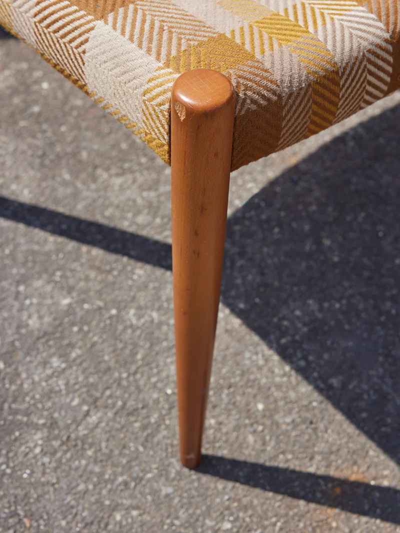 Alma, la paire de chaises au design scandinave N°1743