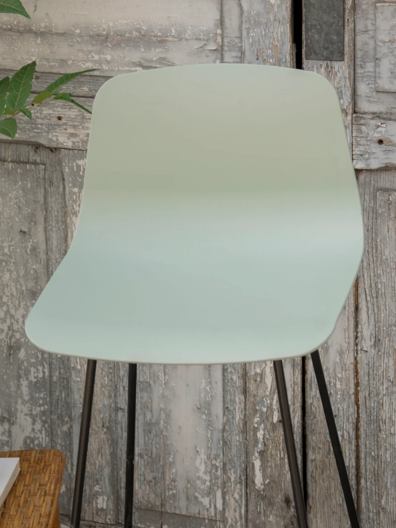 Alma, la chaise haute contemporaine N°1739