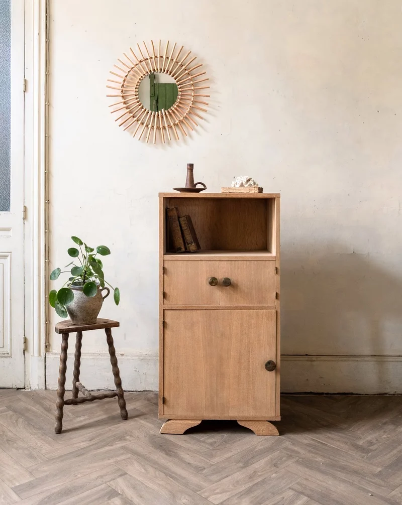 Gilbert, le petit buffet haut en bois N°1747