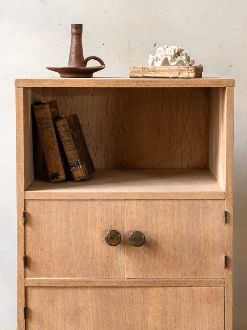 Gilbert, le petit buffet haut en bois N°1747