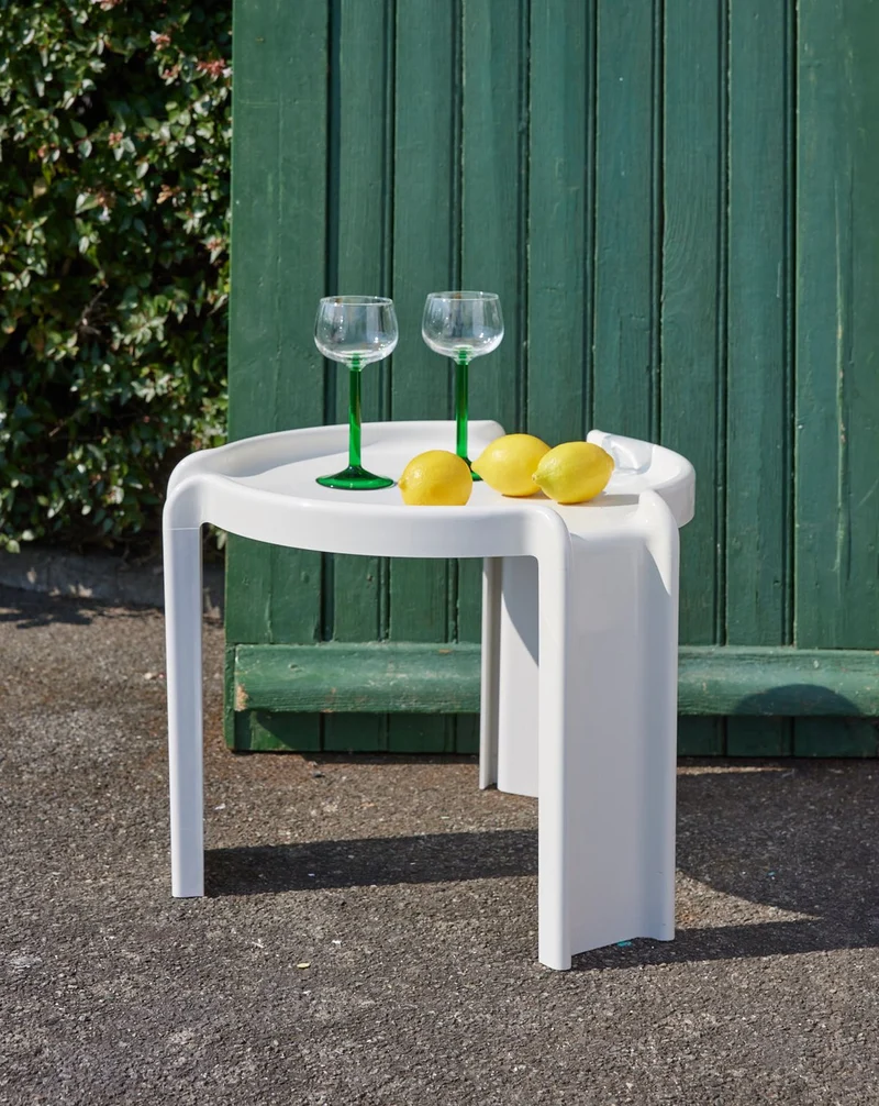 Donna, la table basse design blanche N°1088