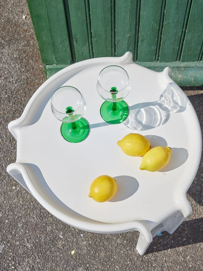 Donna, la table basse design blanche N°1088