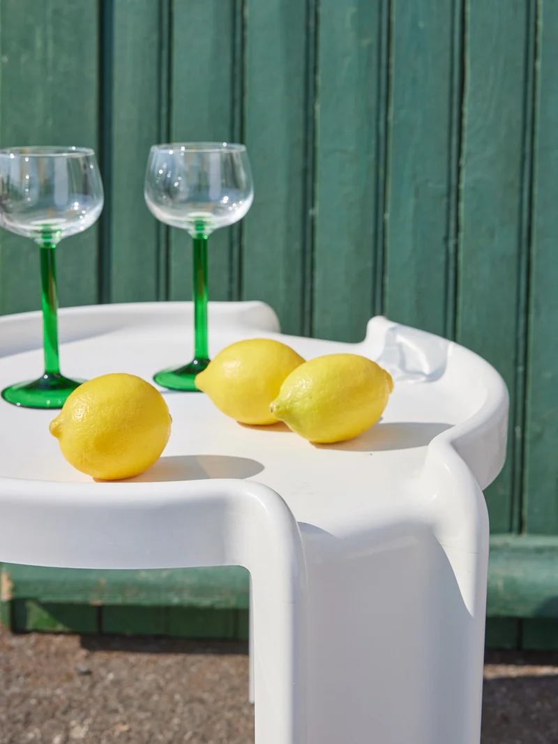 Donna, la table basse design blanche N°1088