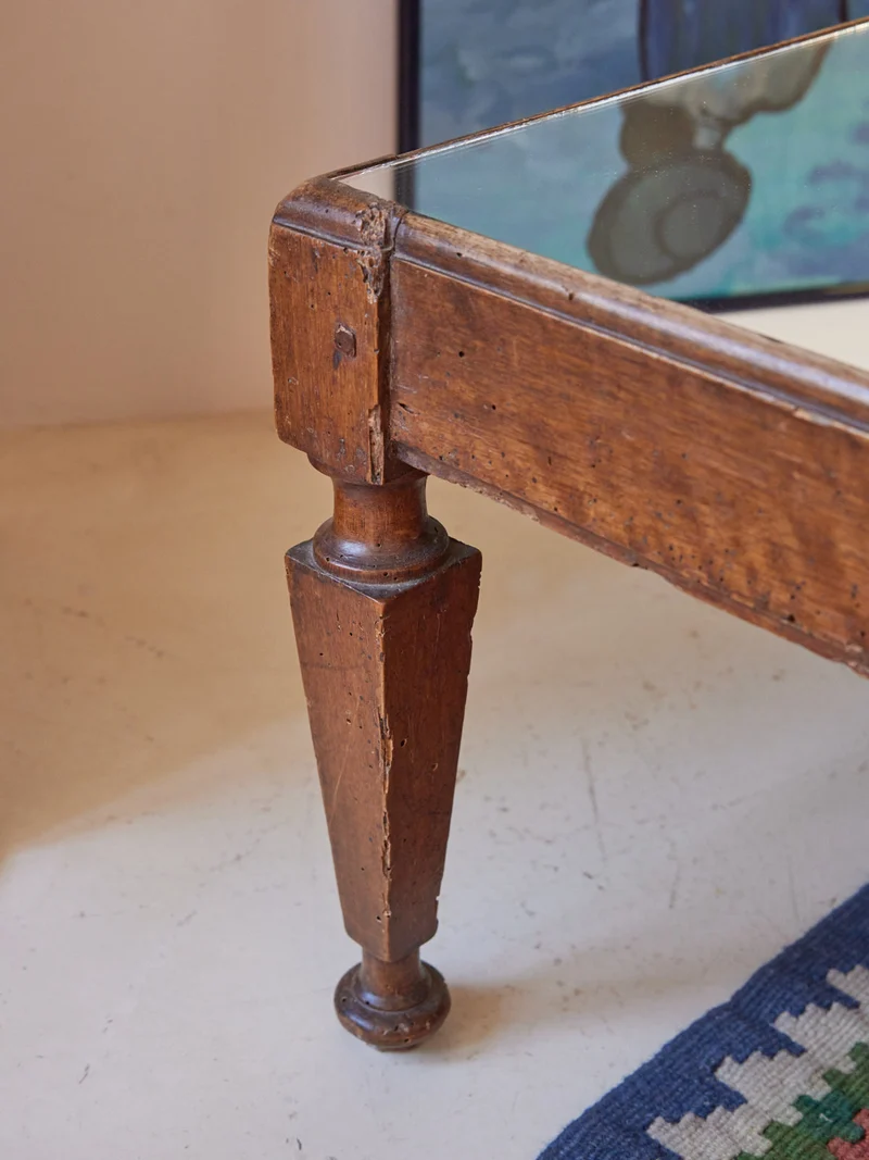 Donna, la table basse en bois et miroir N°1089