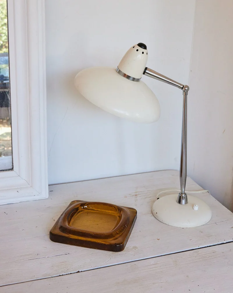 Suzanne, la lampe de bureau vintage N°608