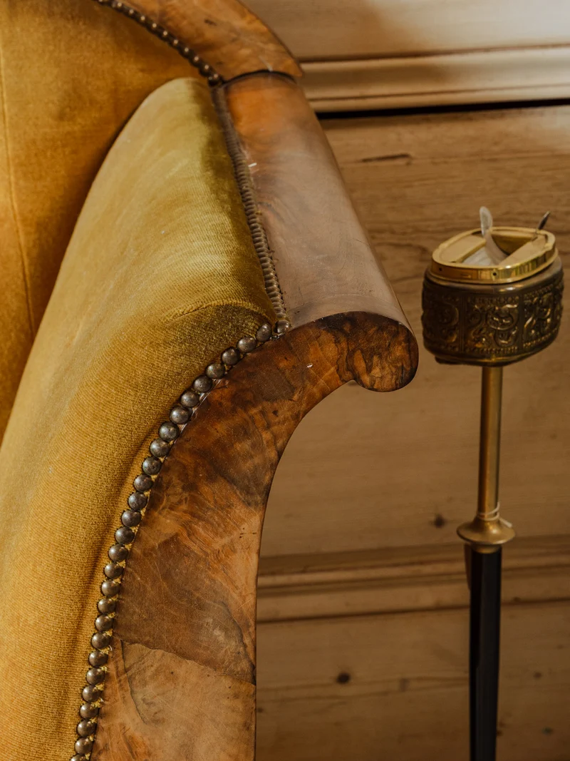 Martine, la banquette en bois et velours N°50