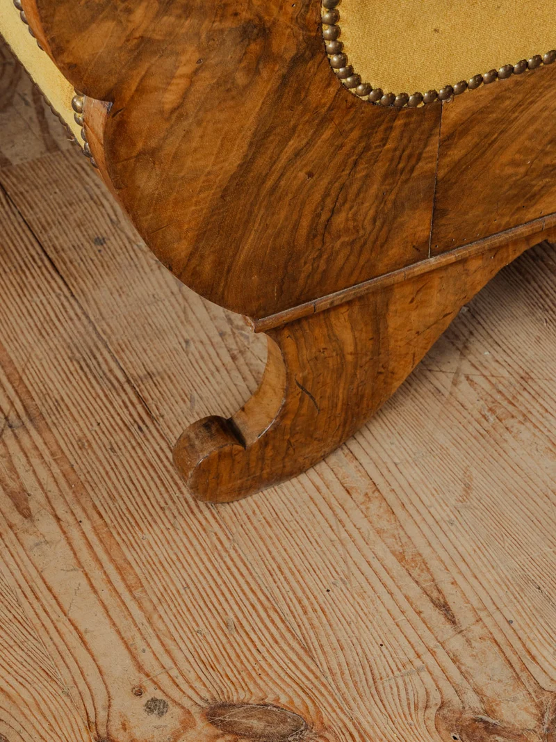 Martine, la banquette en bois et velours N°50