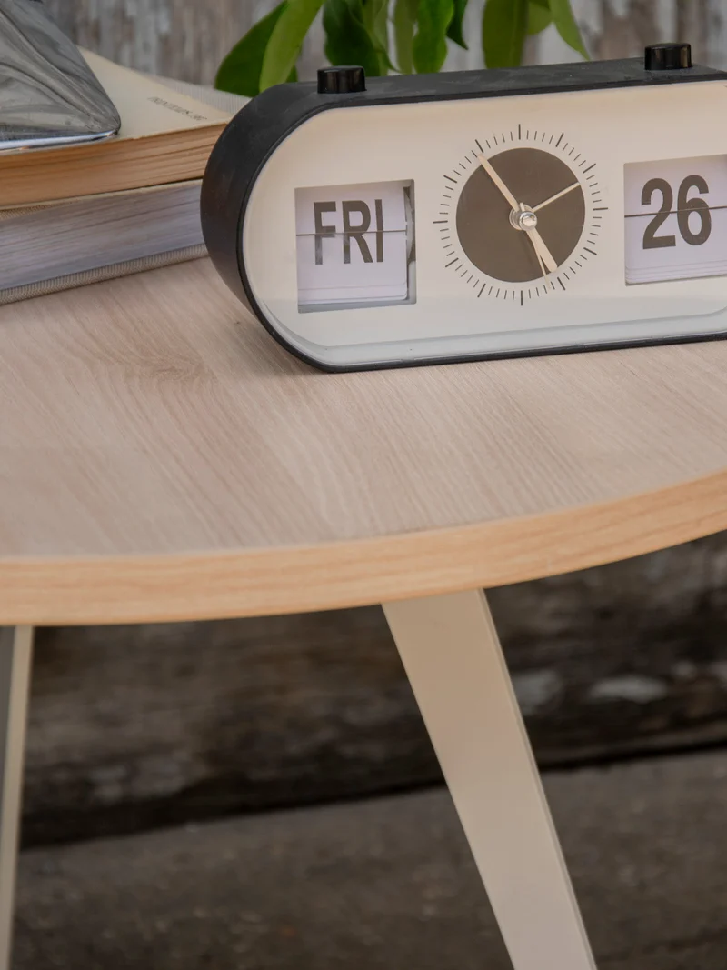 Donna, la table basse moderne en bois et métal N°1101