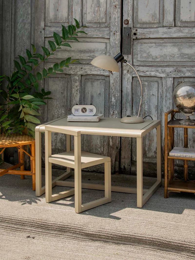 Yvan, le bureau d'enfant au design contemporain N°548