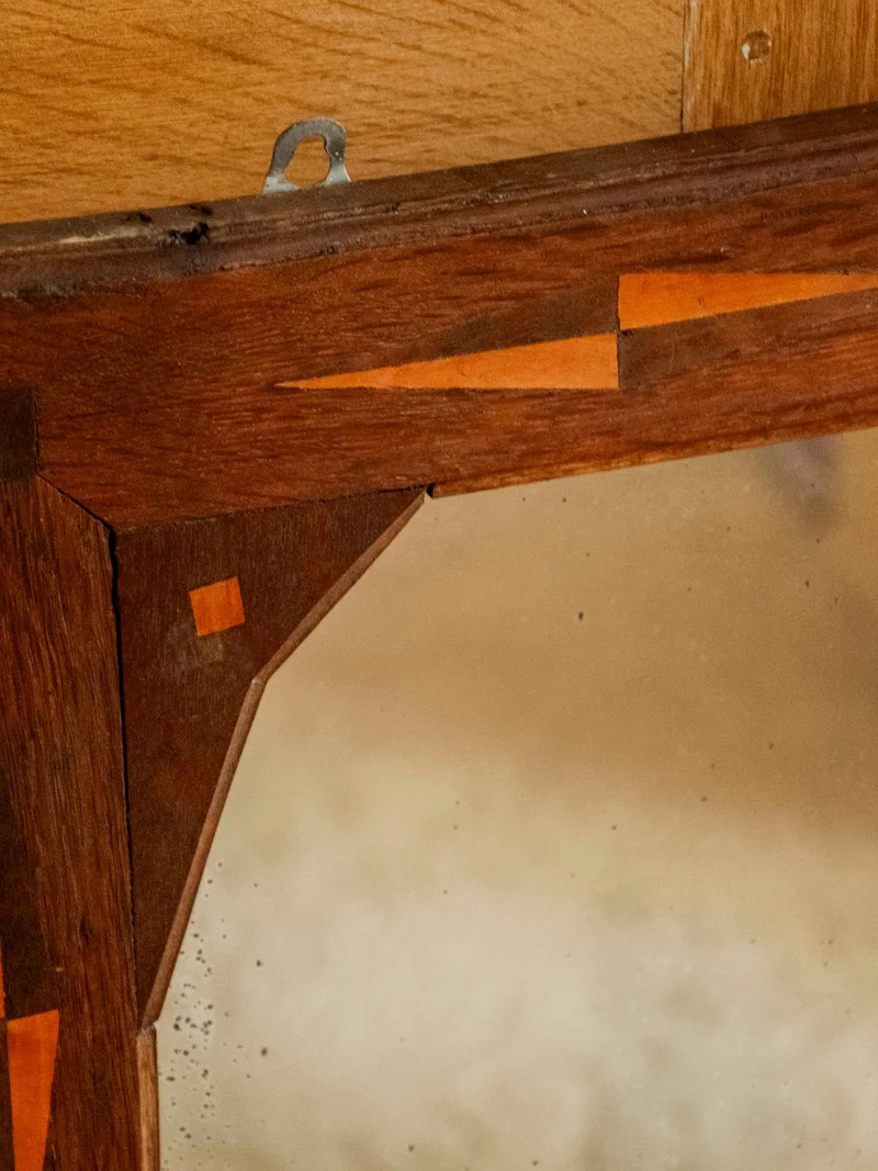 Georges, le miroir marqueté en bois foncé N°1320