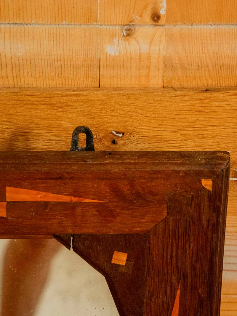 Georges, le miroir marqueté en bois foncé N°1320