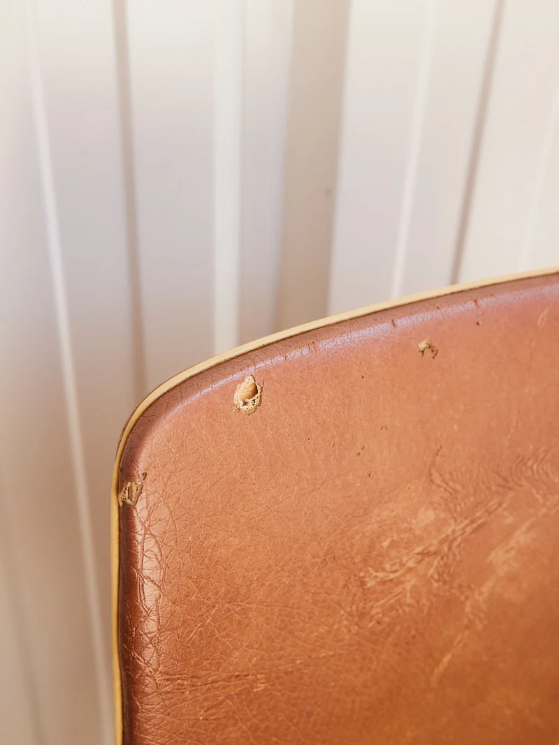Alma, le lot de 4 chaises en skaï N°1765
