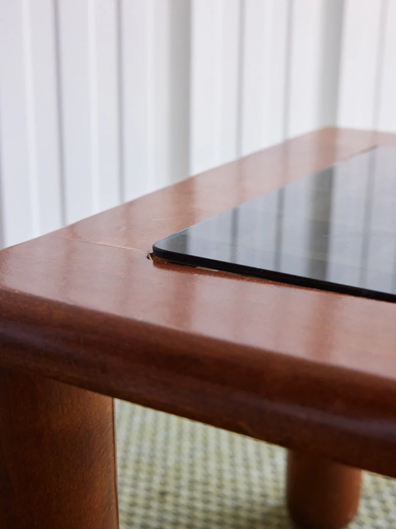 Donna, la table basse en bois N°1106