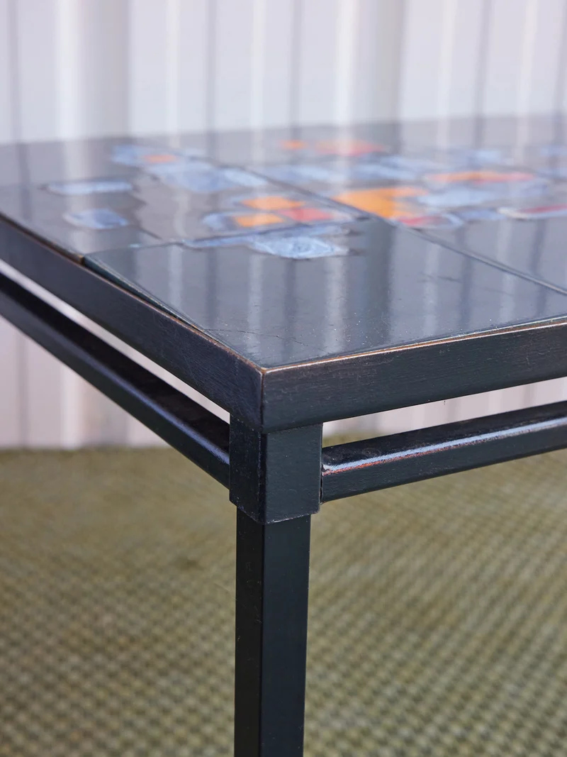 Donna, la table basse en céramique années 60 N°1102