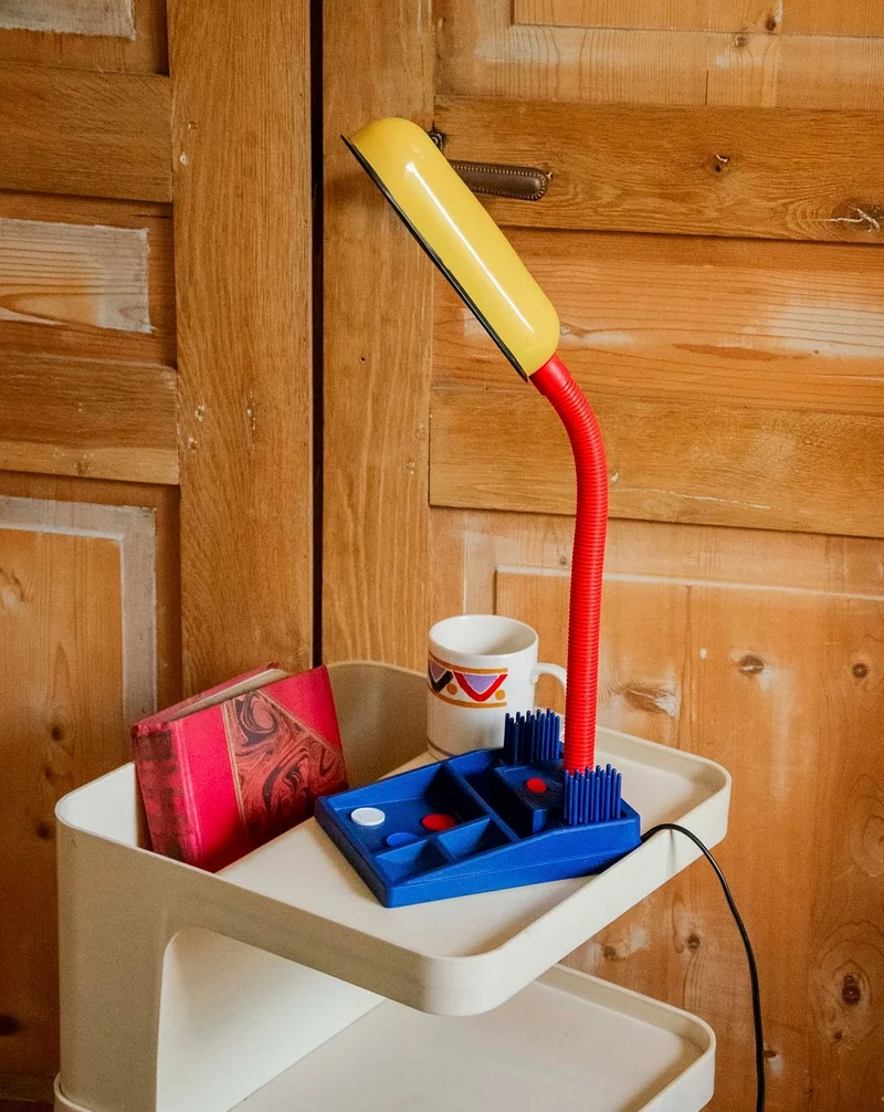 Julia, la lampe multicolore audacieuse N°985