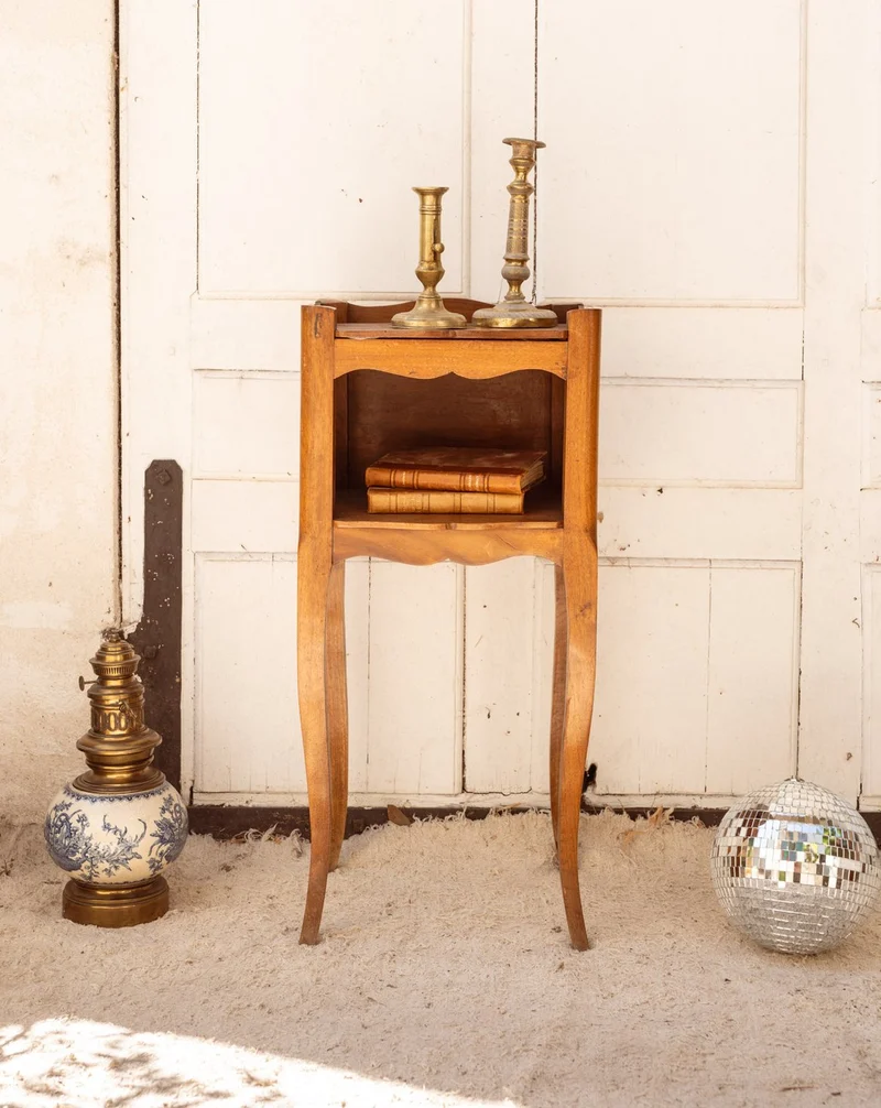 Odile, la table de chevet en bois N°1488