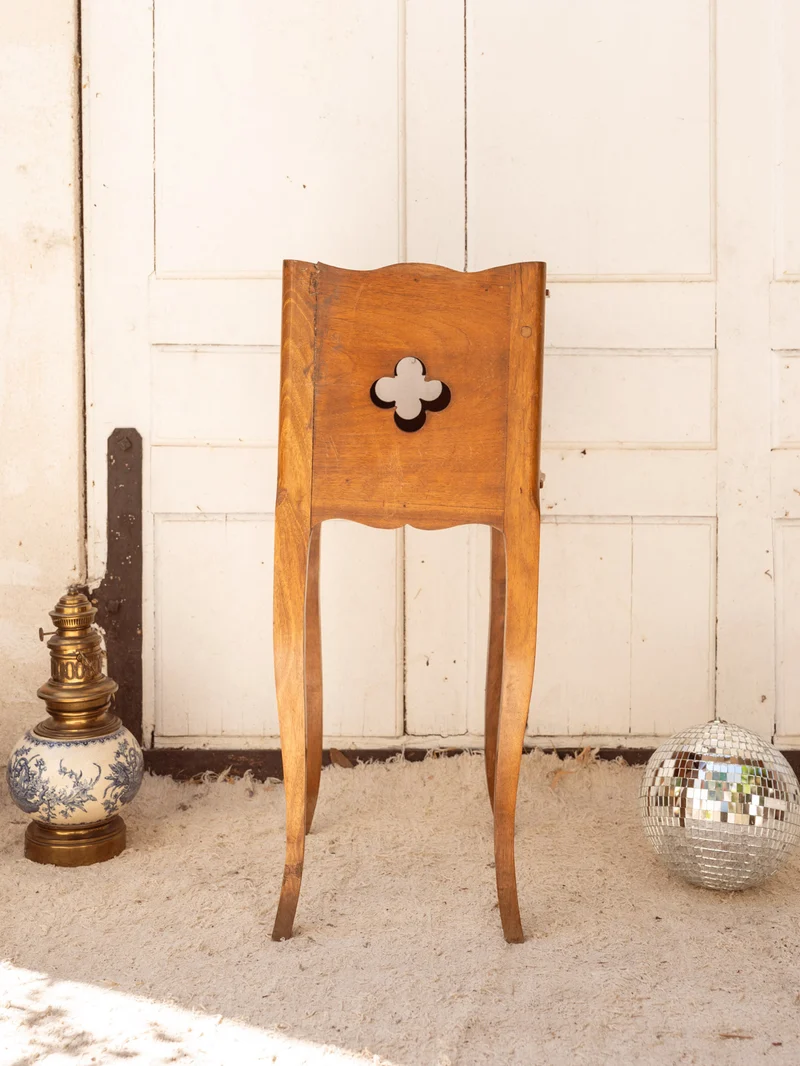 Odile, la table de chevet en bois N°1488