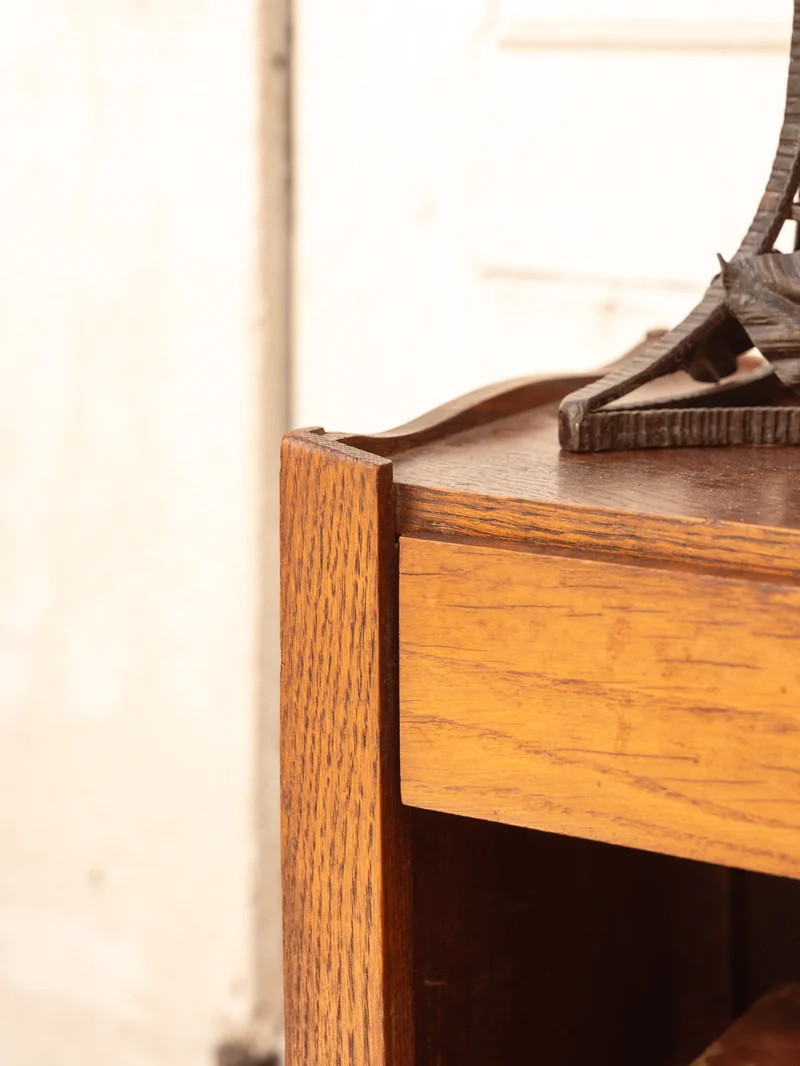 Odile, la table de chevet en bois N°1490