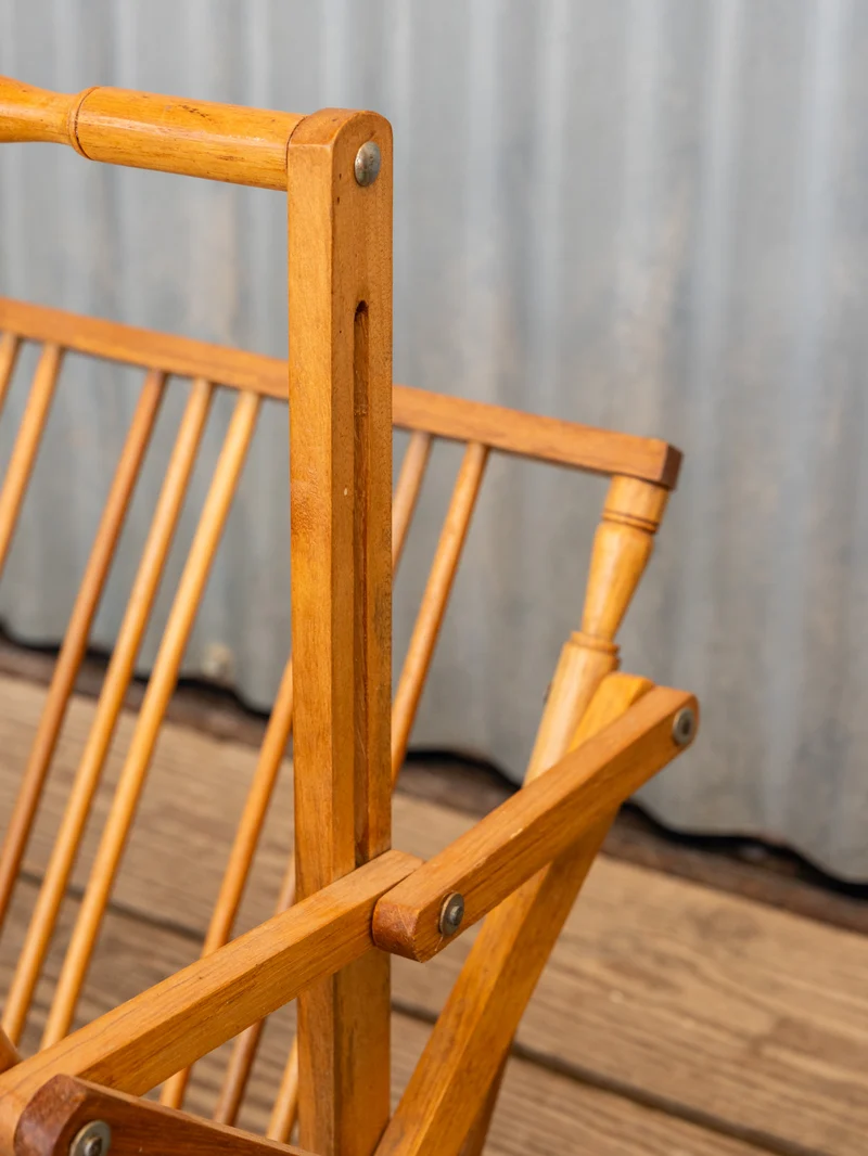 Désiré, le porte-revues en bois N°237