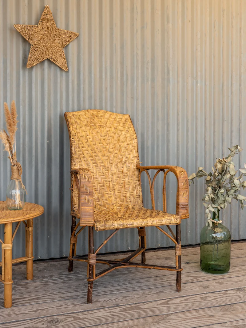 Ernest, le fauteuil en osier N°1096