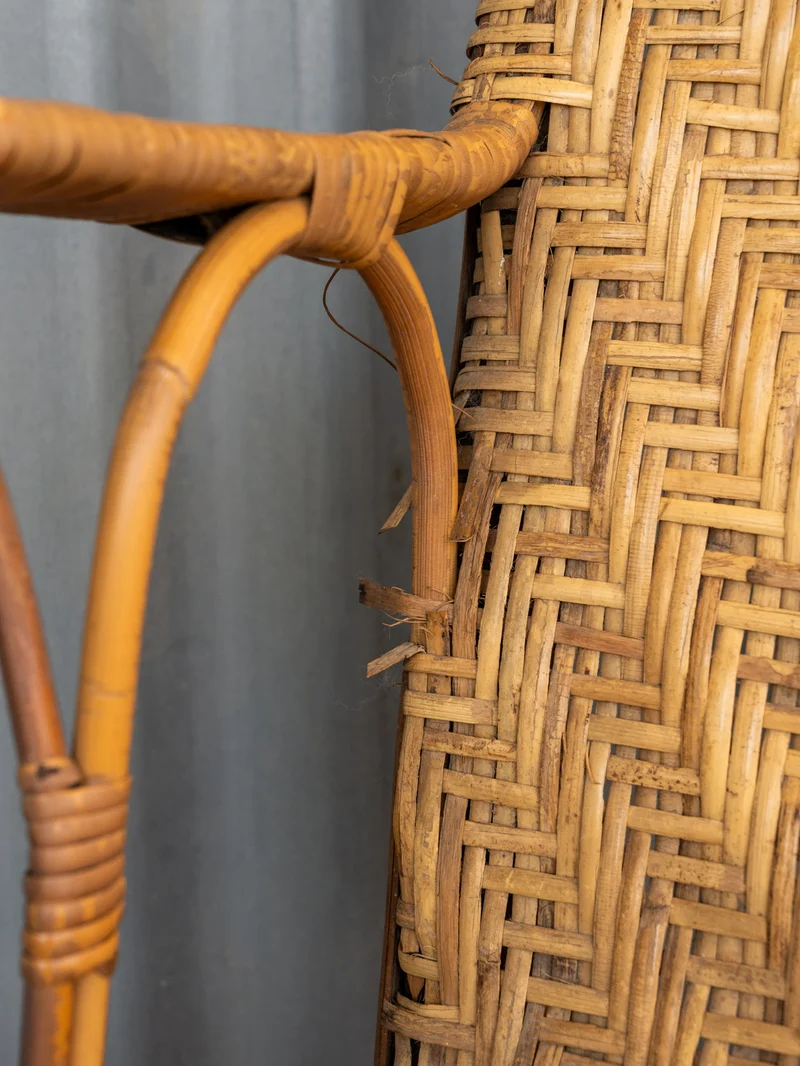 Ernest, le fauteuil en osier N°1096
