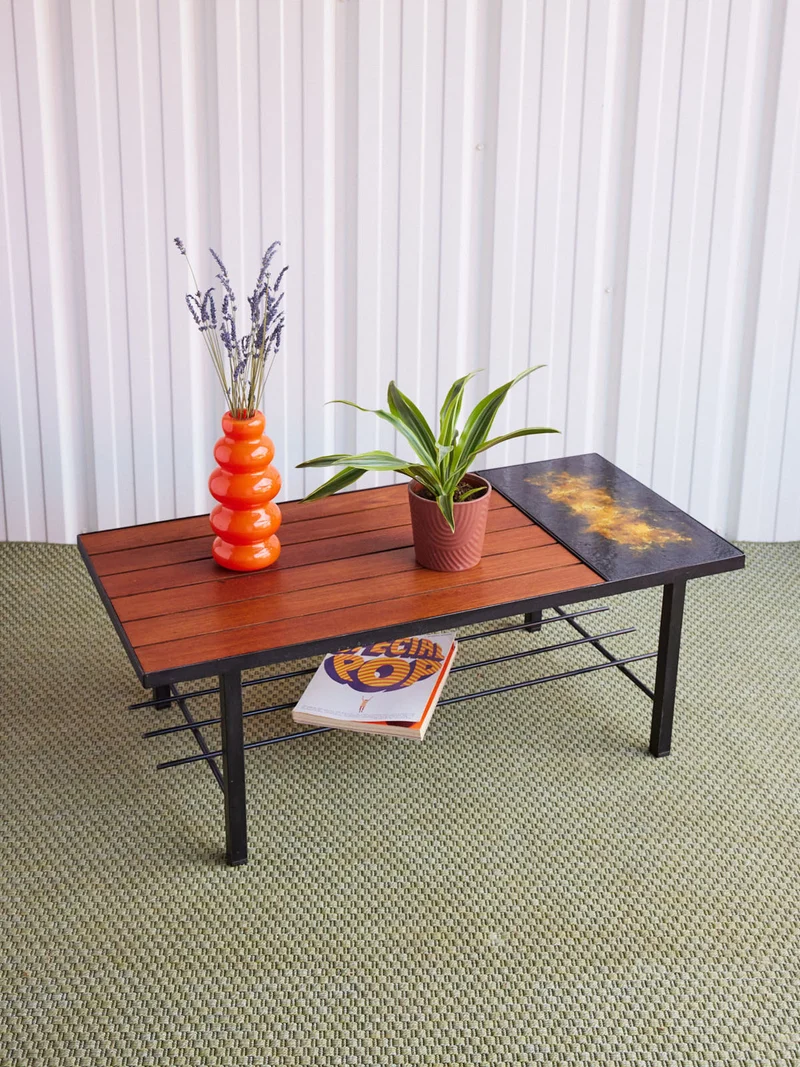 Donna, la table basse en pierre de lave N°1103