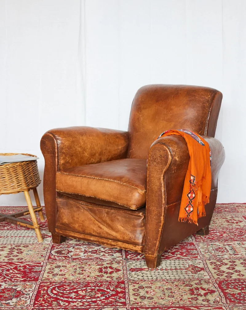 Ernest, le fauteuil club en cuir N°1103
