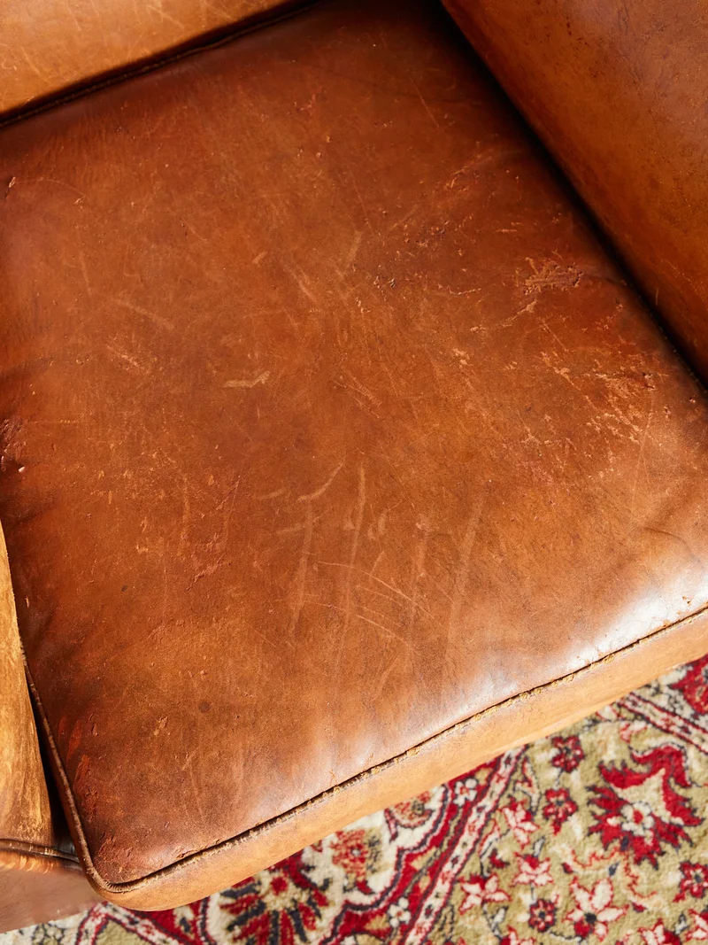 Ernest, le fauteuil club en cuir N°1103