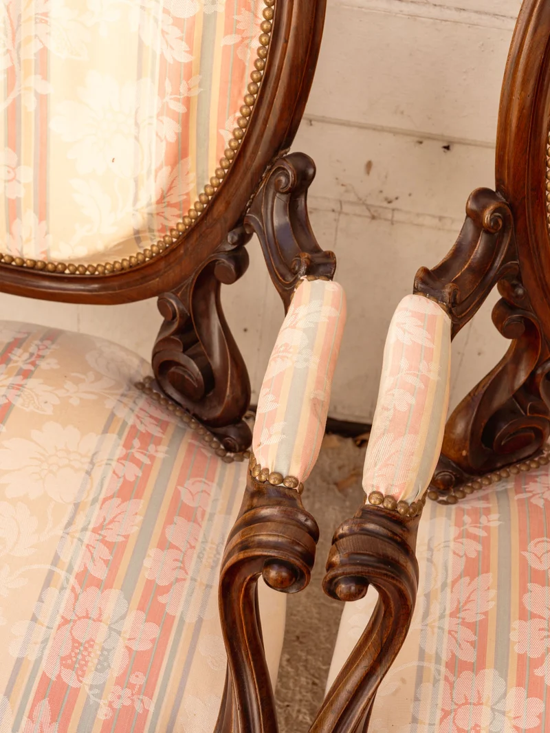 Ernest, la paire de fauteuils Napoléon III en bois N°1487