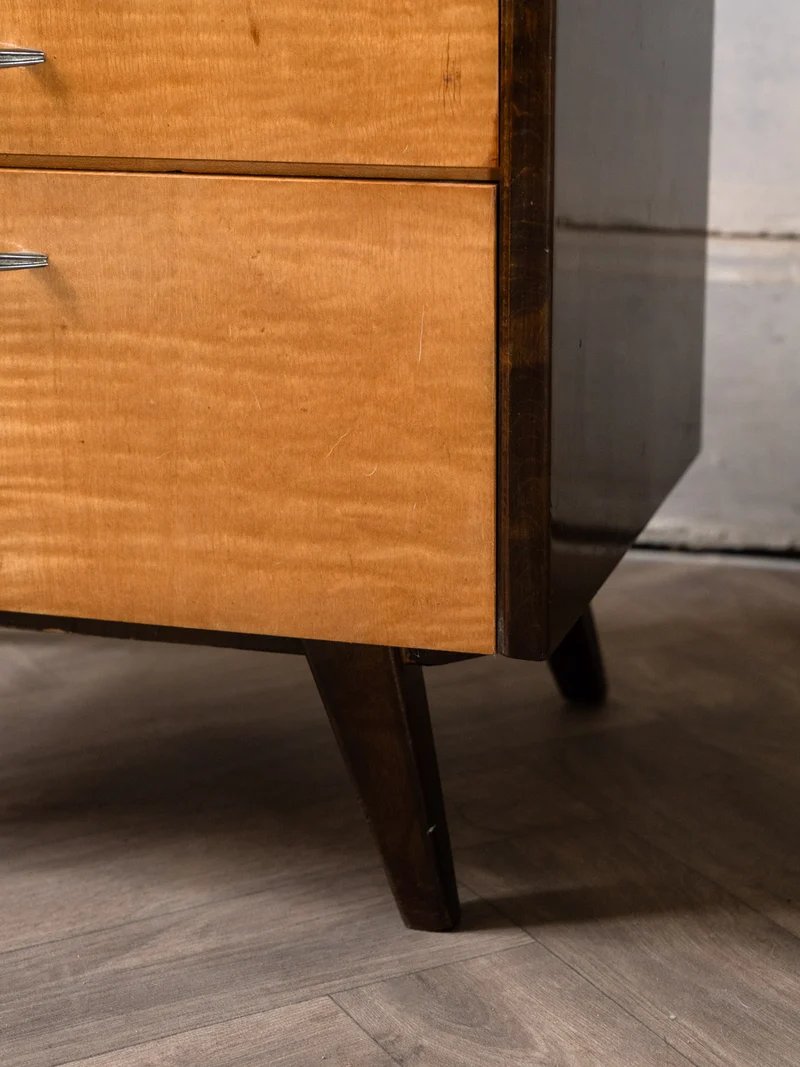 Maïa, la table de chevet scandinave en bois et verre N°1539