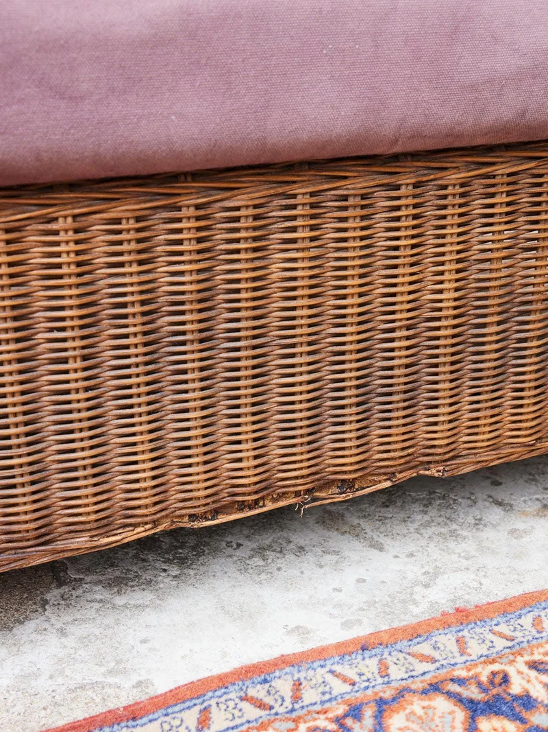 Jacques, le canapé en rotin vintage N°143