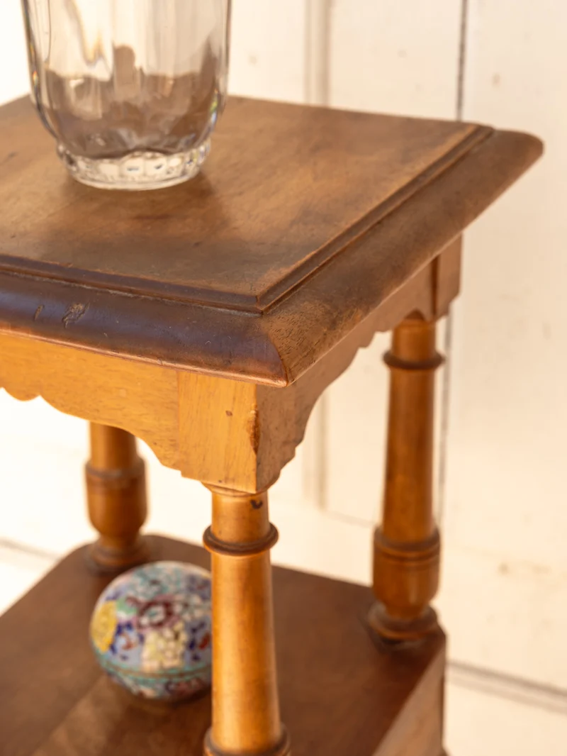 Francine, la sellette en bois N°1423
