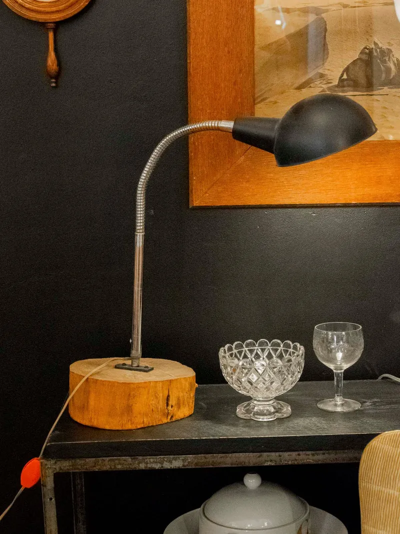Julia, la lampe au style brutaliste et industriel N°986