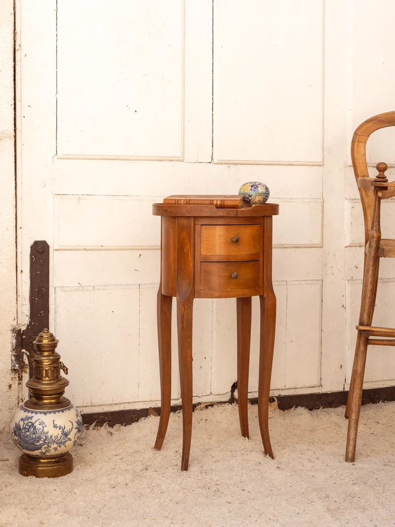 Odile, la table de chevet en bois N°1489