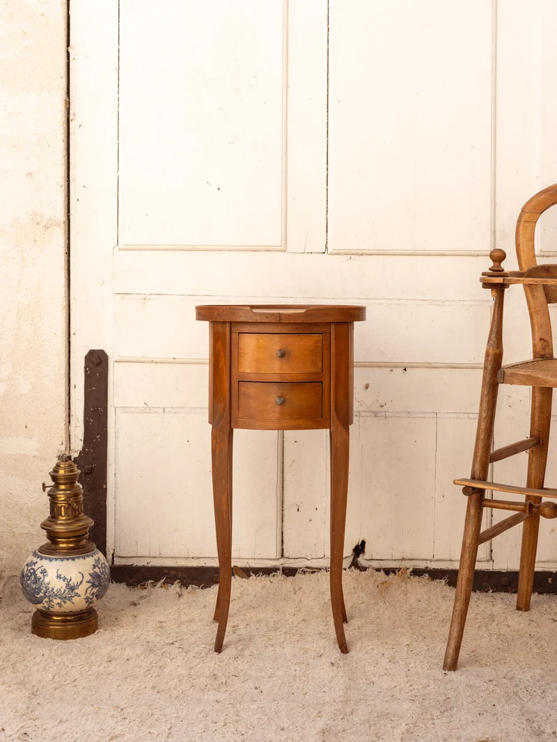 Odile, la table de chevet en bois N°1489