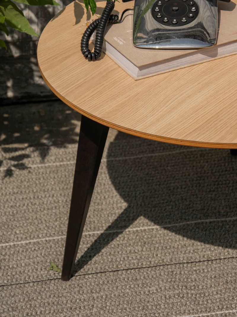 Donna, la table basse au style nordique N°1099