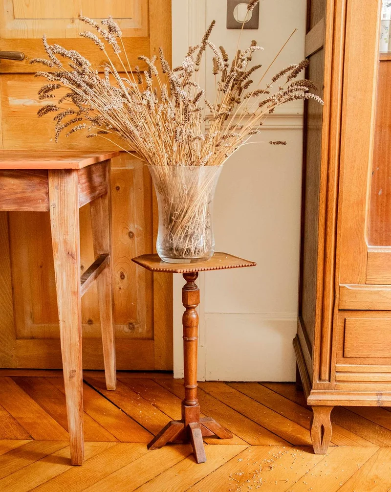 Ariel, le porte-plante en bois sculpté N°523