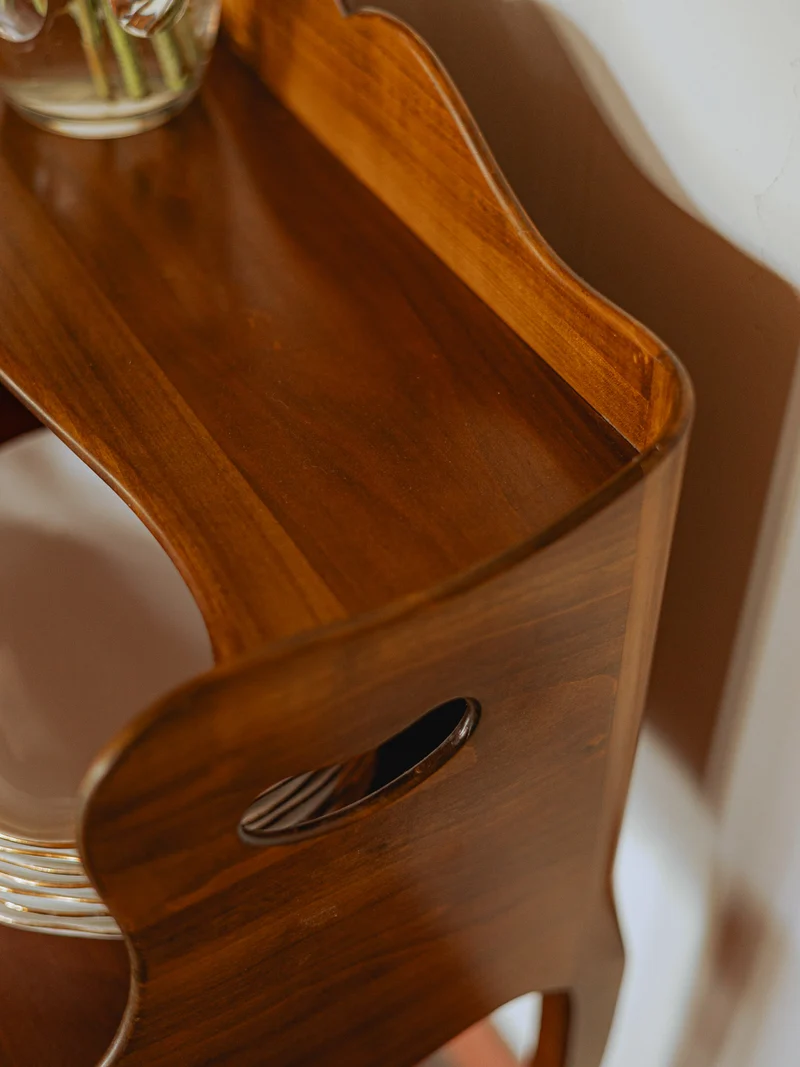 Francine, la table d'appoint art nouveau N°1106