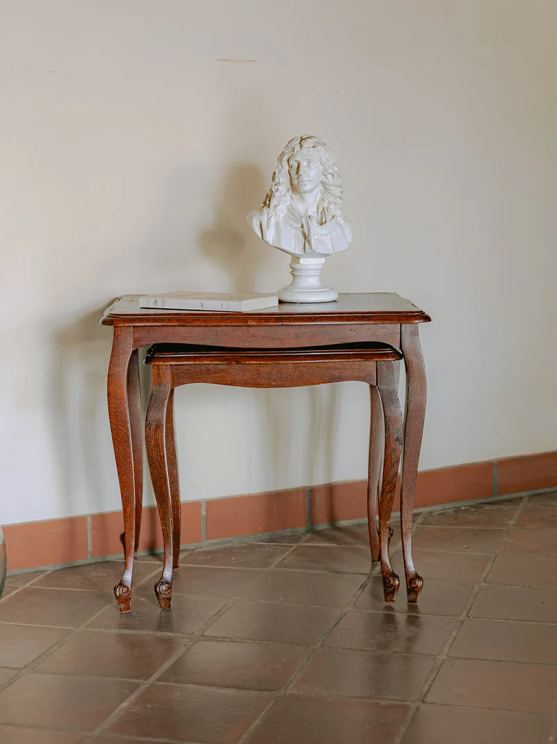Barbara, le lot de tables gigognes Louis XV Rocaille N°177
