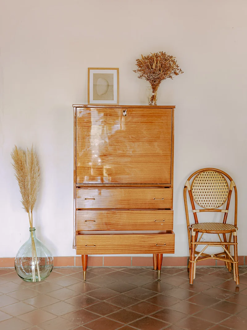 Honoré, le secrétaire mid-century en bois vernis N°203