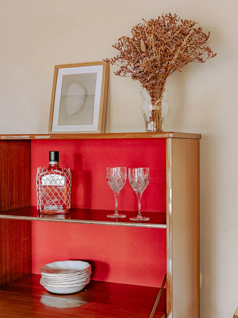 Honoré, le secrétaire mid-century en bois vernis N°203